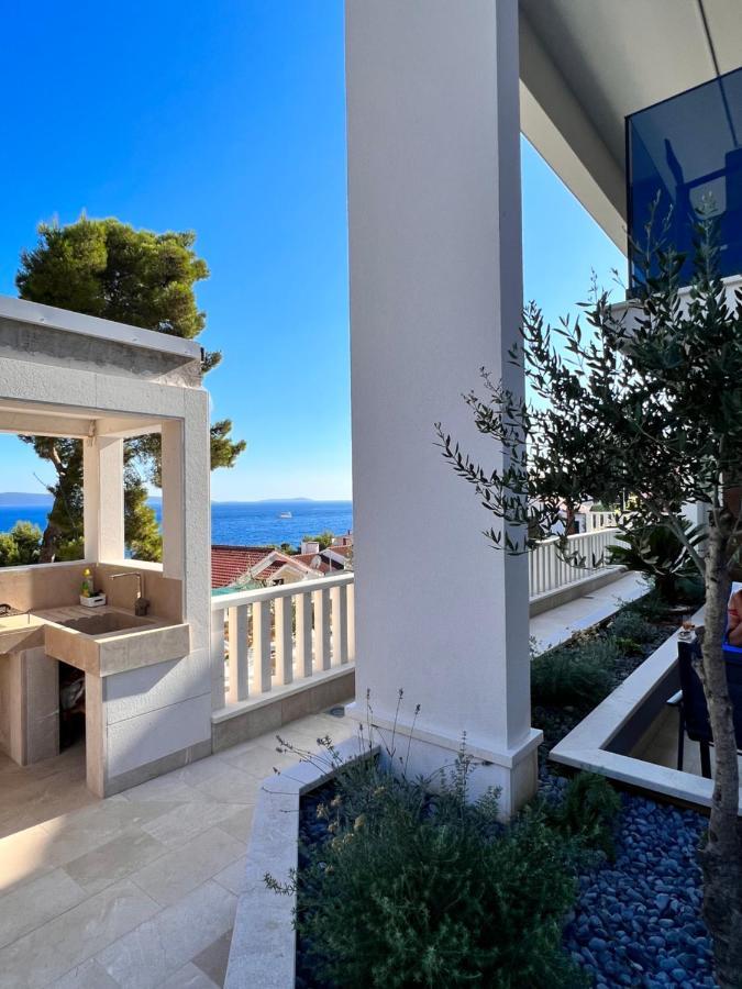 Luxury Beachfront Villa Carlisa ซีโอโว ภายนอก รูปภาพ