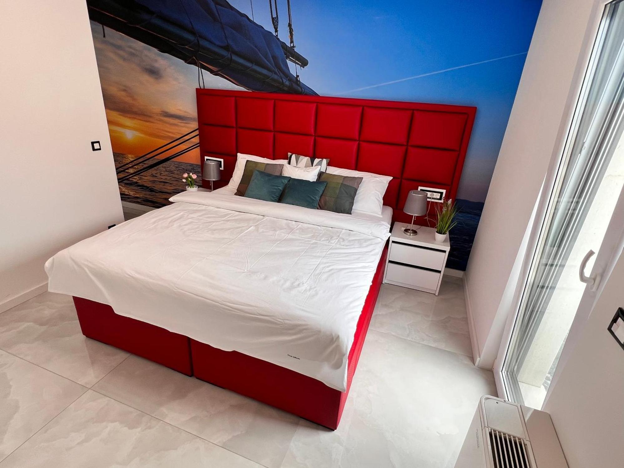 Luxury Beachfront Villa Carlisa ซีโอโว ภายนอก รูปภาพ